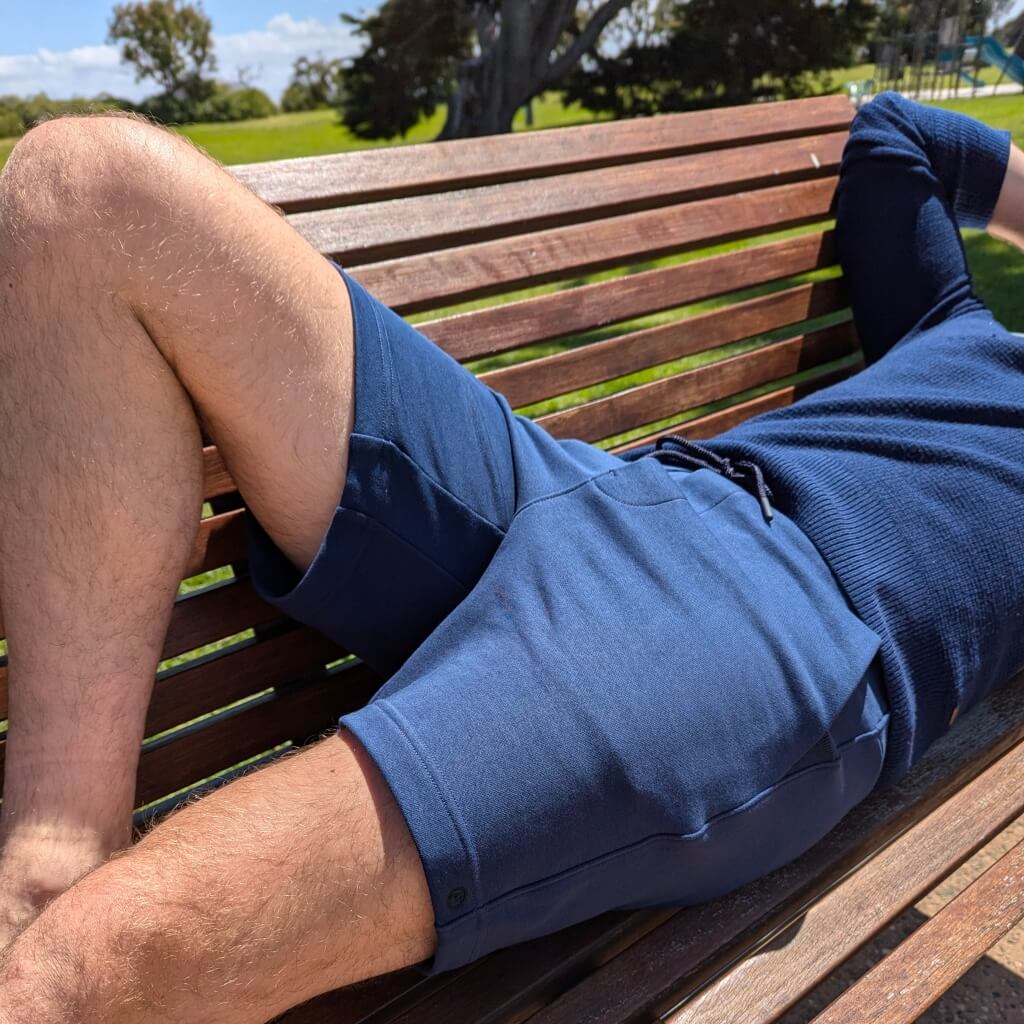 10 Outfits That Match with Blue Shorts | Men’s Style Guide - Frankster