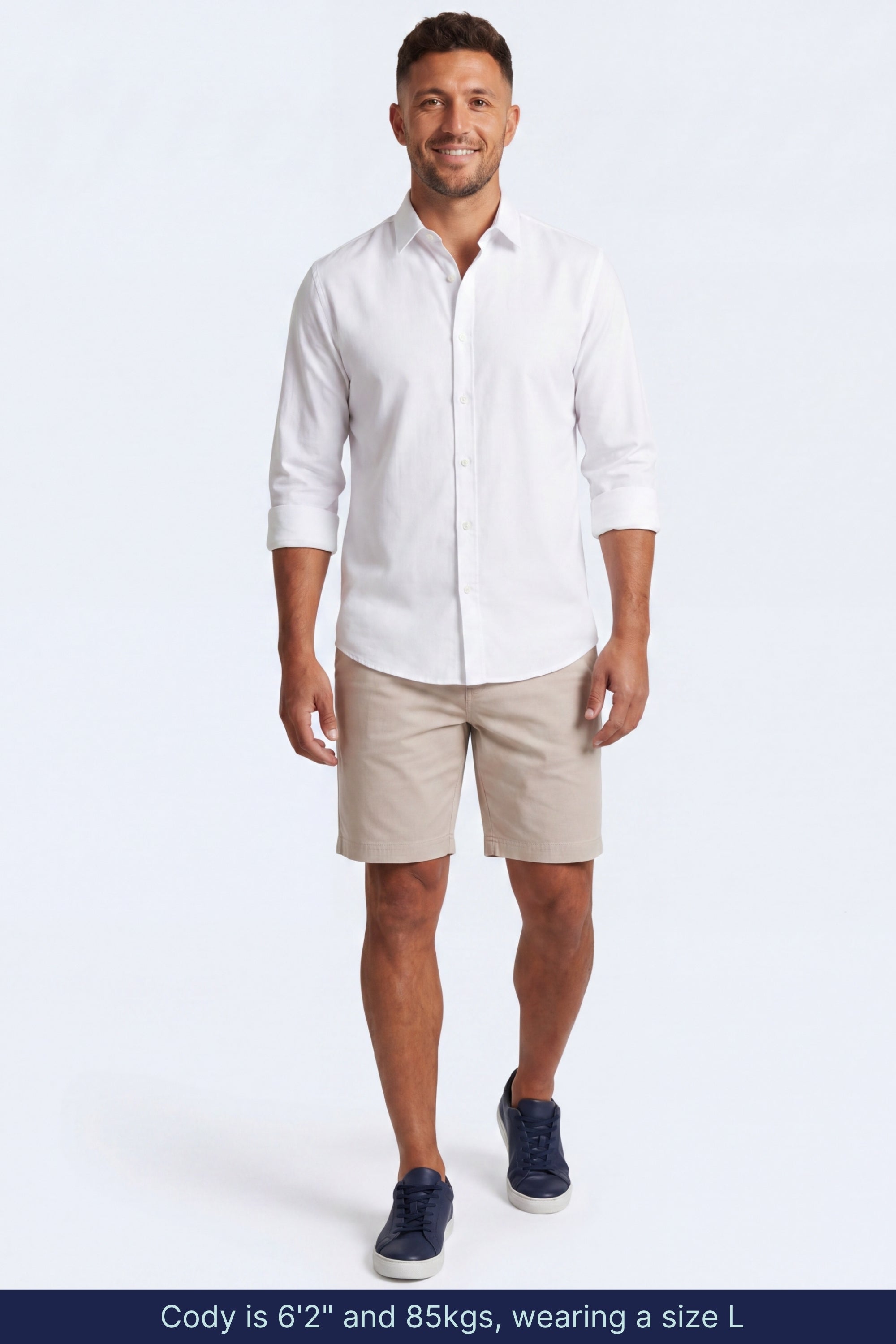 Shores * The Everydays men's shorts in beige cotton material, styled by Frankster with a comfortable and versatile fit ideal for everyday wear.