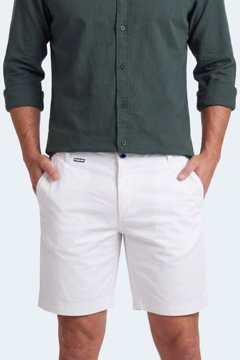 Whitecaps * The Everydays men's shorts from Frankster in crisp white cotton material featuring a comfortable fit and clean design for versatile wear.